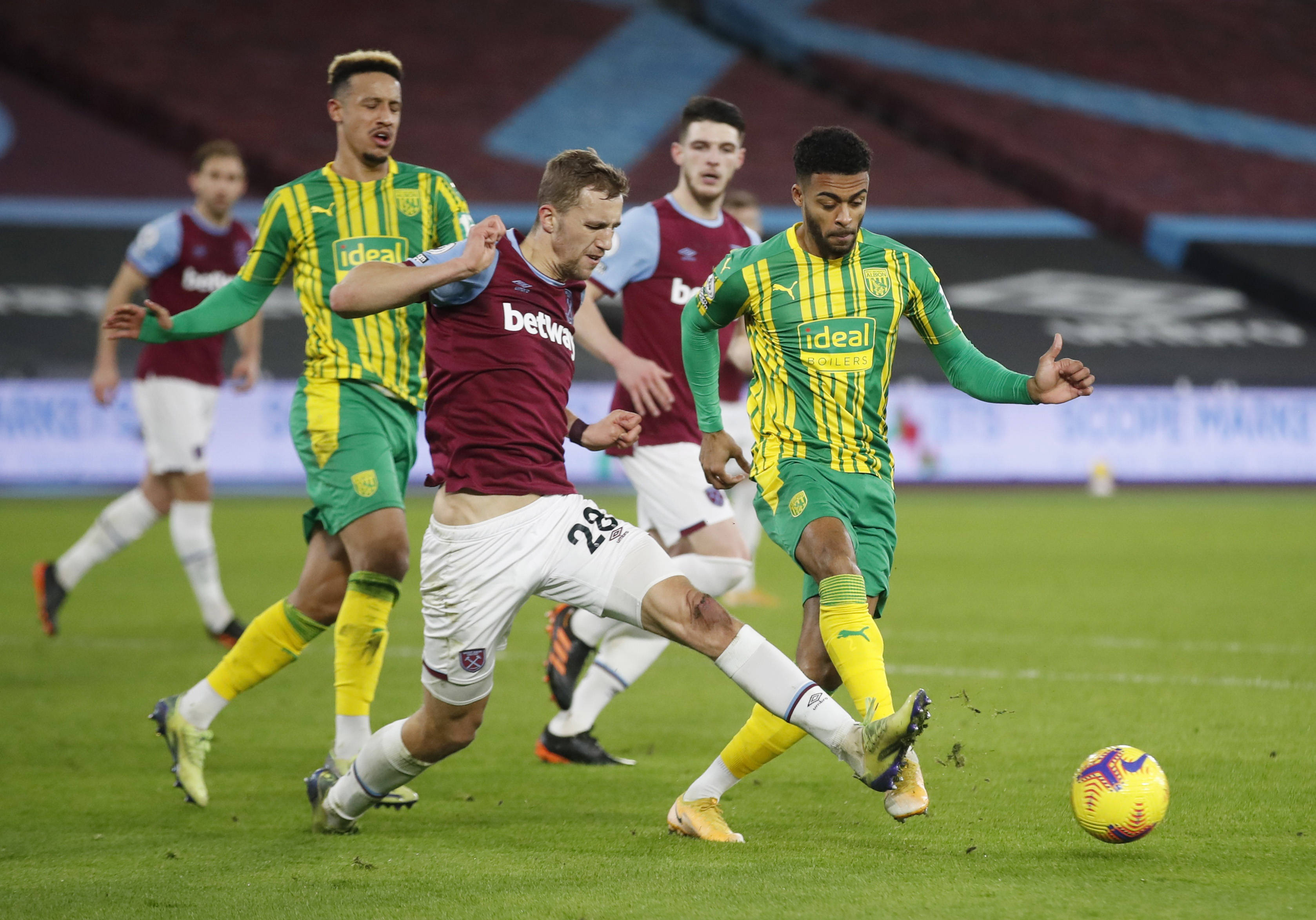 并对其所代 并对其所代